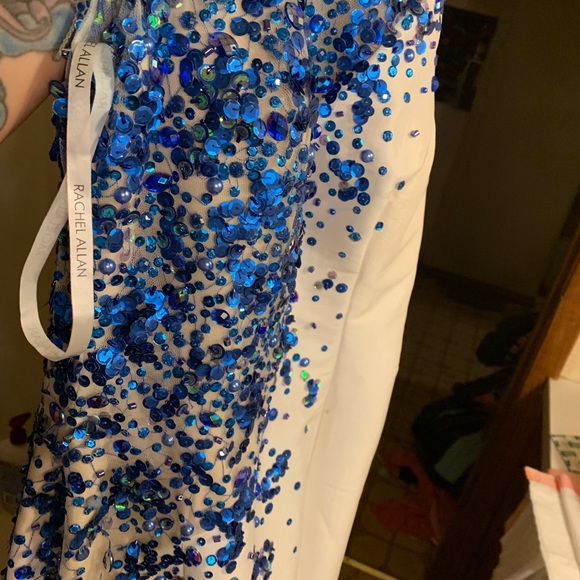 If everything m dress white sparkle blue size 6 - Picture 4 of 10